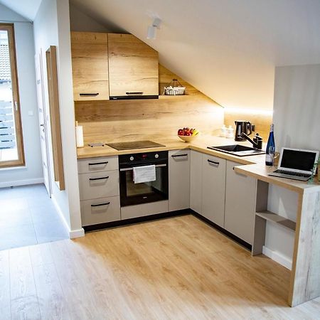 Apartamenty Z Tarasami - Moja กดิเนีย ภายนอก รูปภาพ