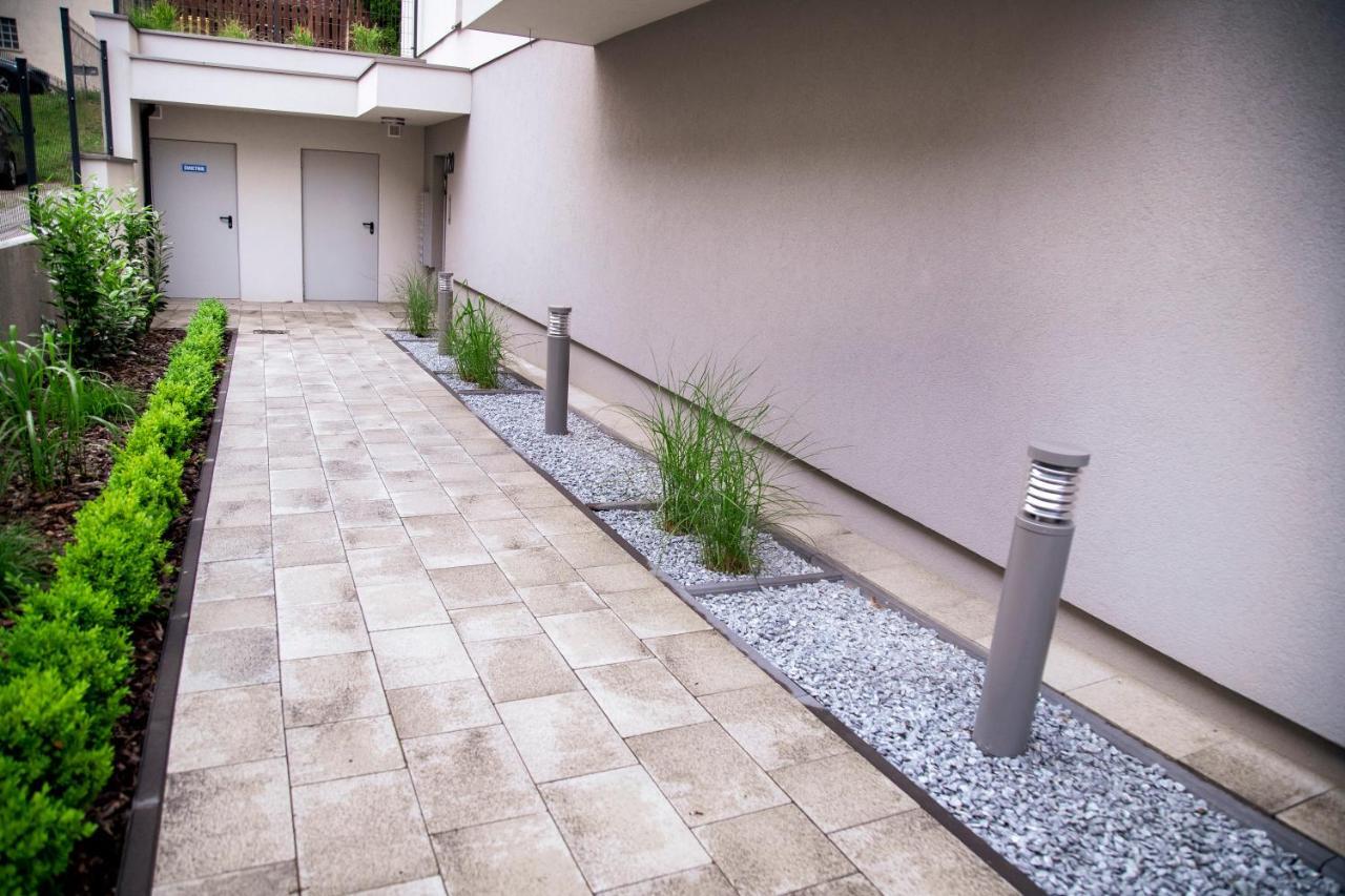 Apartamenty Z Tarasami - Moja กดิเนีย ภายนอก รูปภาพ